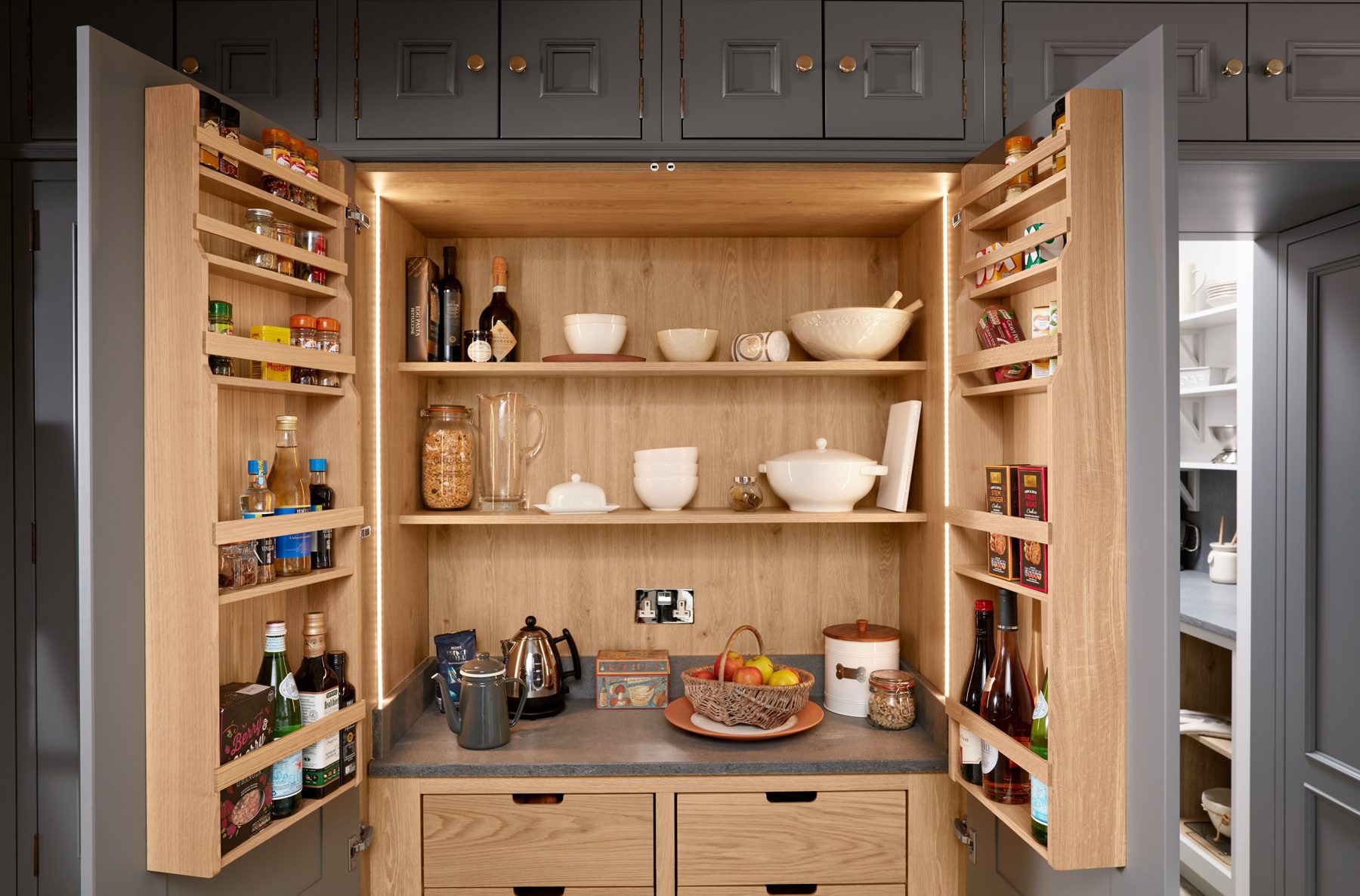 Bespoke pantry with pronounced bead detailing